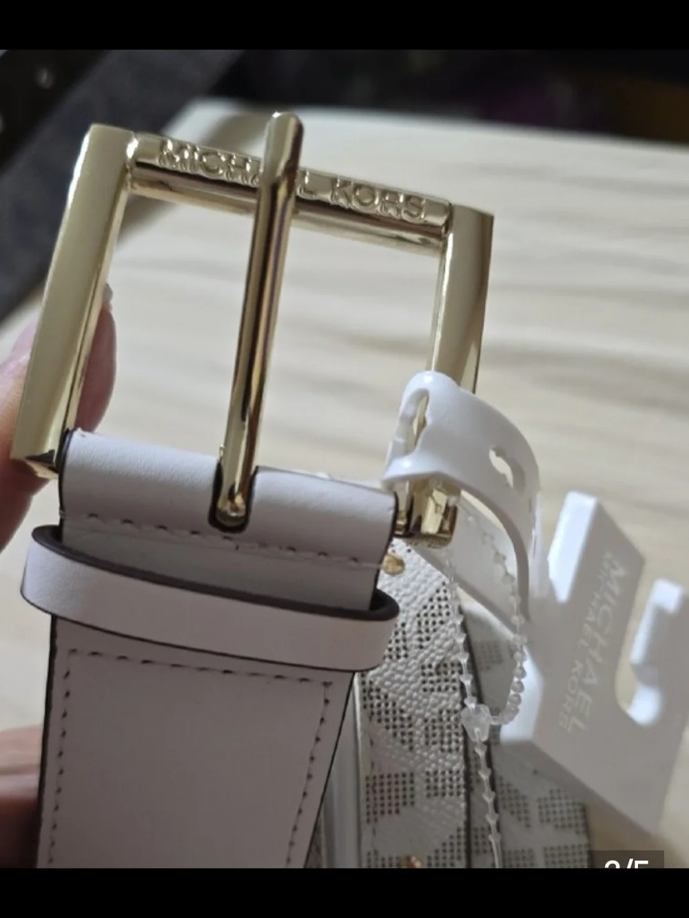 MICHAEL Michael Kors WOMEN'S White Leather Belt with Gold-Tone Buckle